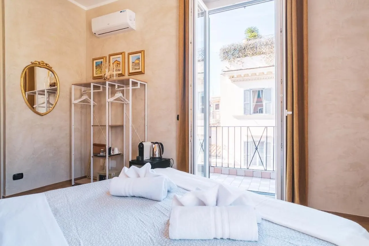 Golden Rooms Piazza Di Spagna Rome 3*,