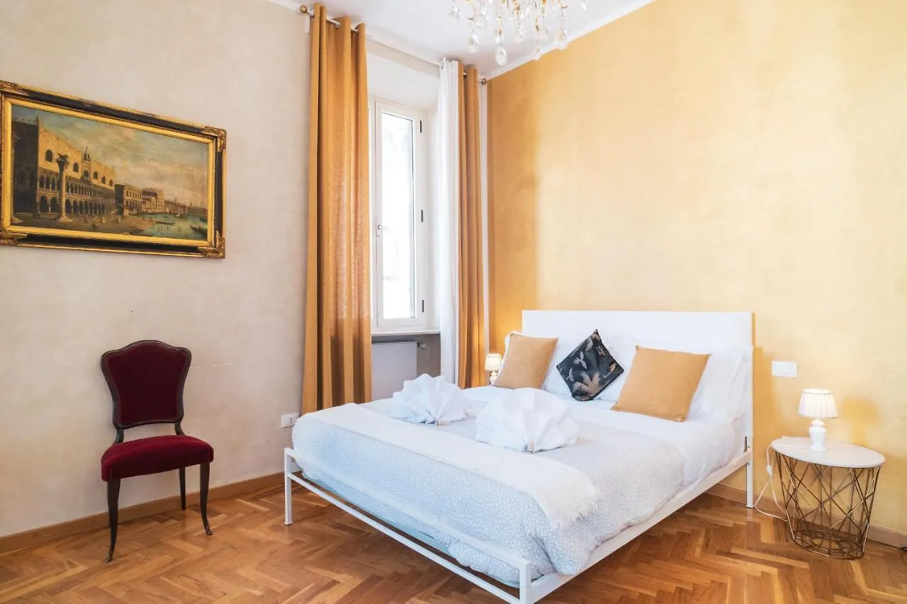 Golden Rooms Piazza Di Spagna Rome