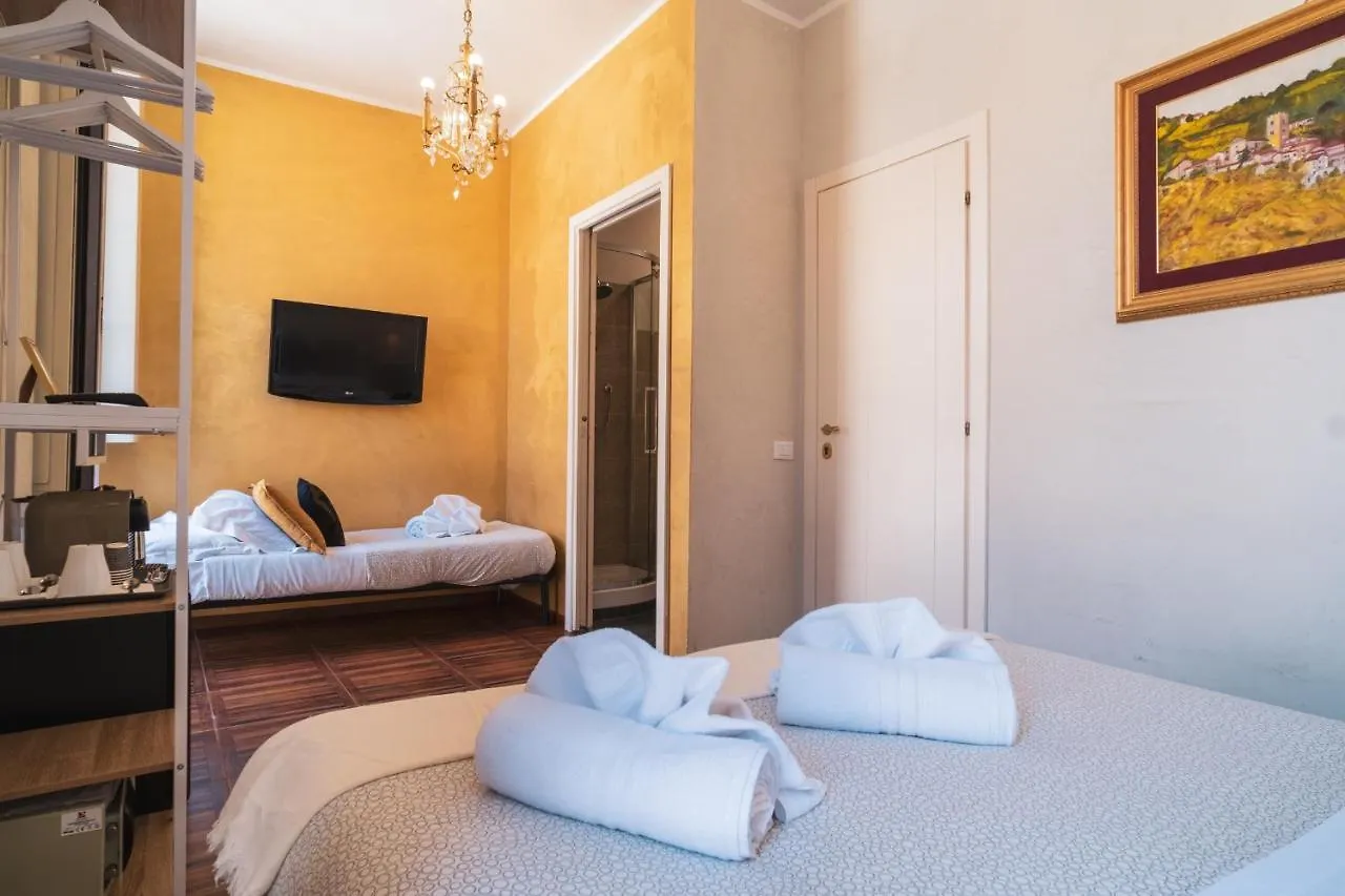 Golden Rooms Piazza Di Spagna Rome