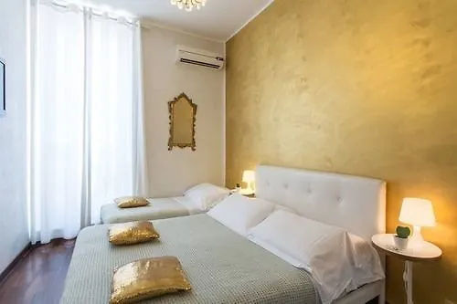 Golden Rooms Piazza Di Spagna Rome 3*,
